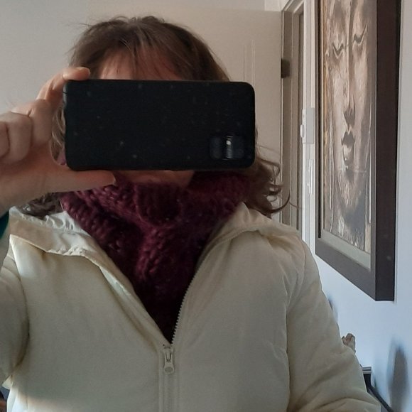 Winter Scarf. NEW - Picture 2 of 2
